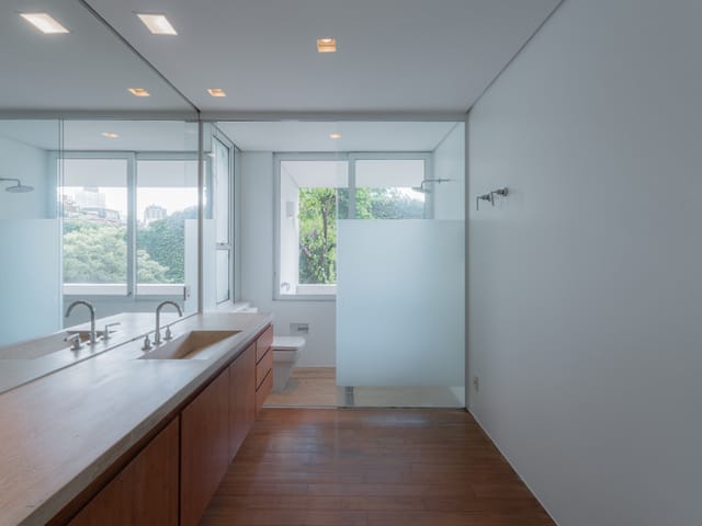 Casa com 376m² 3 quartos e 6 banheiros, à venda, no bairro Jardim Paulista em São Paulo