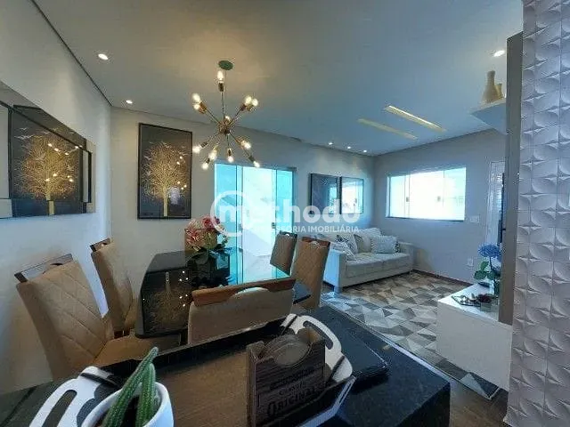 Casa com 202m² 3 quartos e 2 banheiros, à venda, no bairro Parque Valença II em Campinas