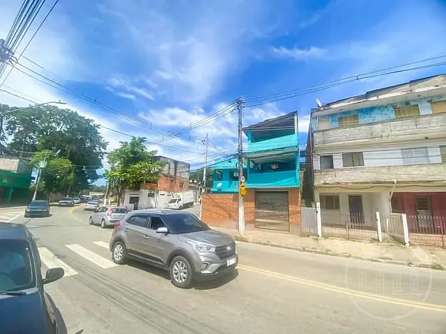 Casa com 220m², à venda, no bairro Jardim Tanay em São Paulo
