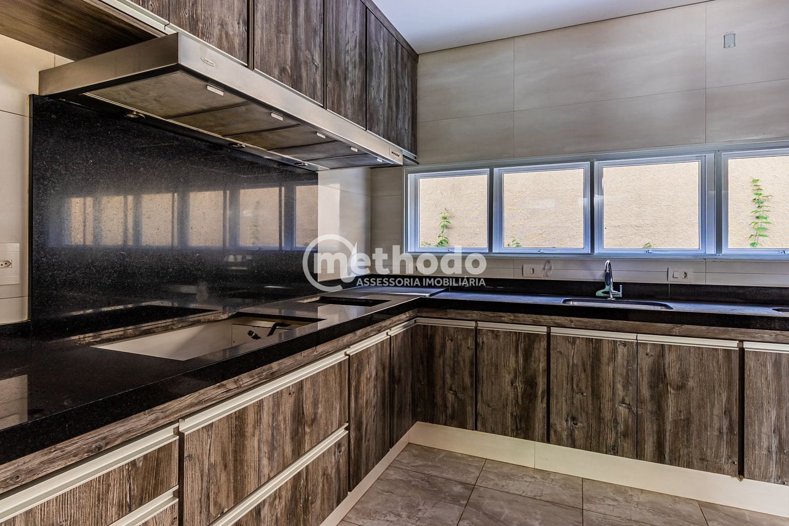 Casa, 5 quartos, 380 m² - Foto 9