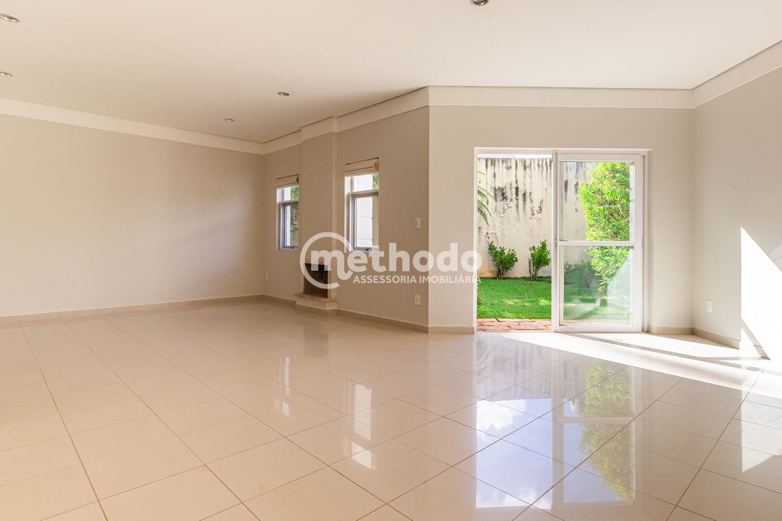 Casa, 5 quartos, 380 m² - Foto 3