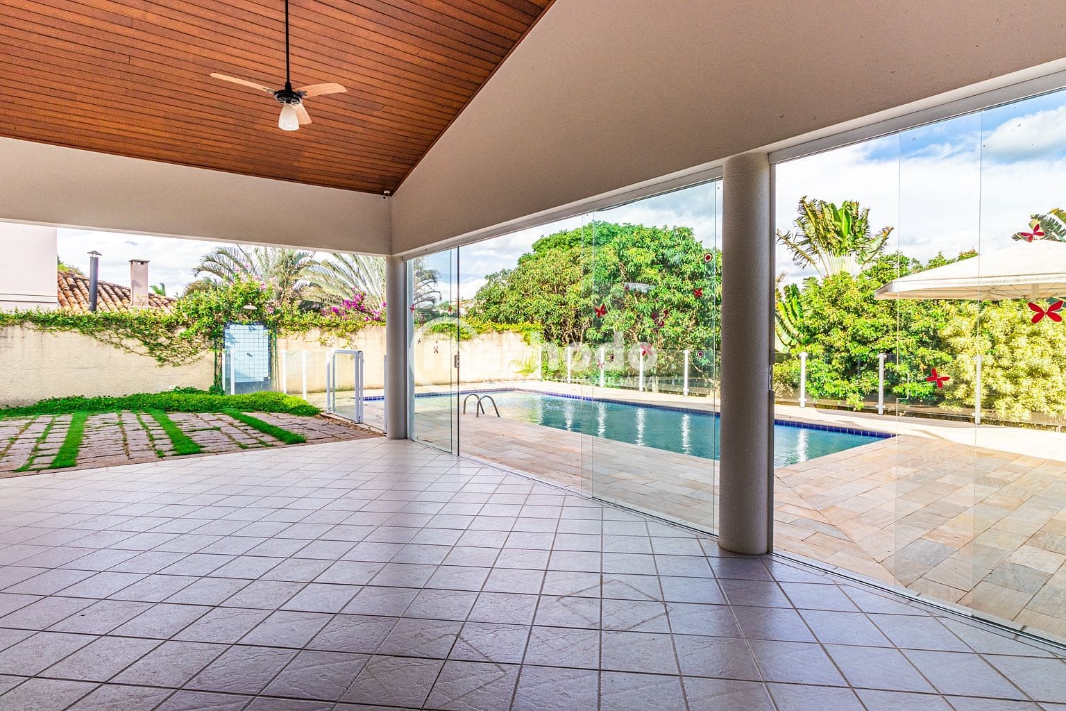 Casa, 5 quartos, 380 m² - Foto 28