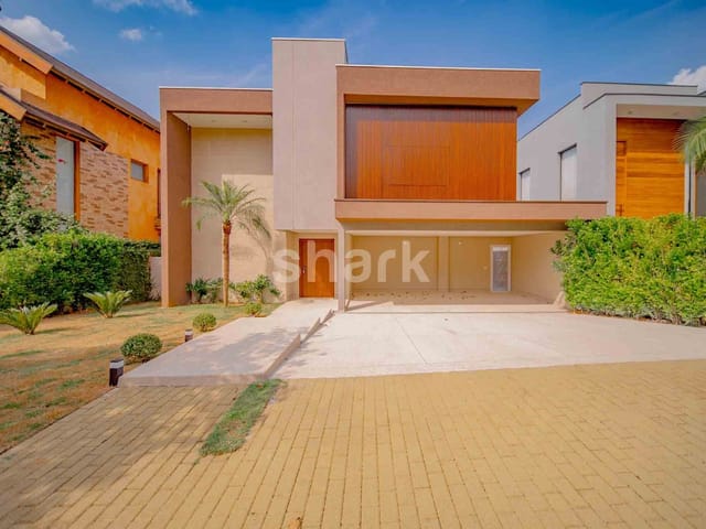 Casa com 441m² 4 quartos e 6 banheiros, à venda ou para alugar, no bairro Alphaville em Santana de Parnaíba