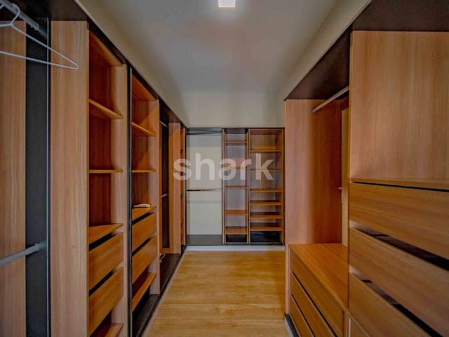 Casa com 441m² 4 quartos e 6 banheiros, à venda ou para alugar, no bairro Alphaville em Santana de Parnaíba