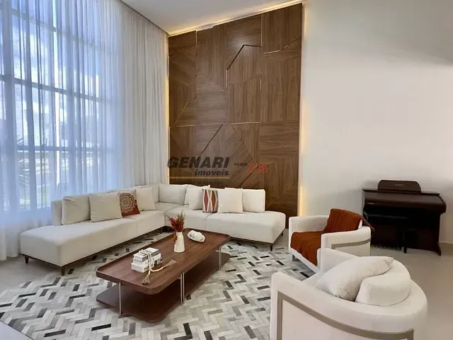 Casa com 300m² 3 quartos e 4 banheiros, à venda, no bairro Jardins Di Roma em Indaiatuba