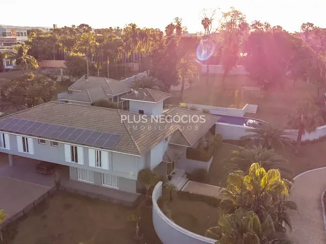 Casa com 5150m² 4 quartos e 7 banheiros, à venda ou para alugar, no bairro Chácaras Residenciais Santa Maria em Votorantim