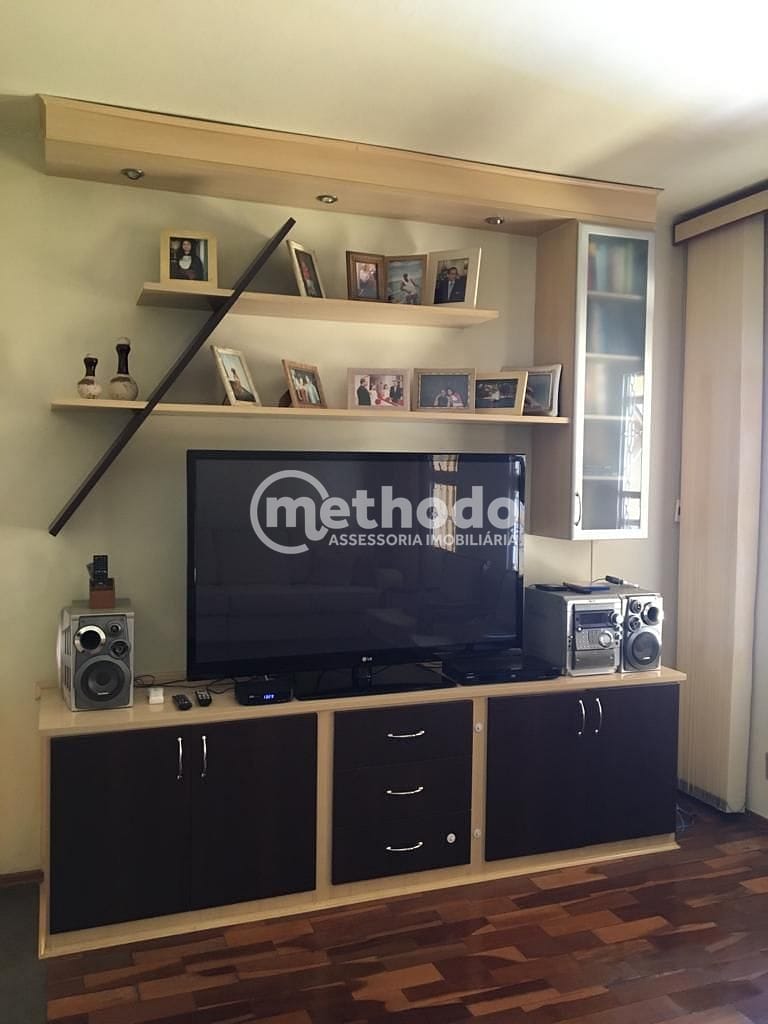 Casa, 3 quartos, 215 m² - Foto 2