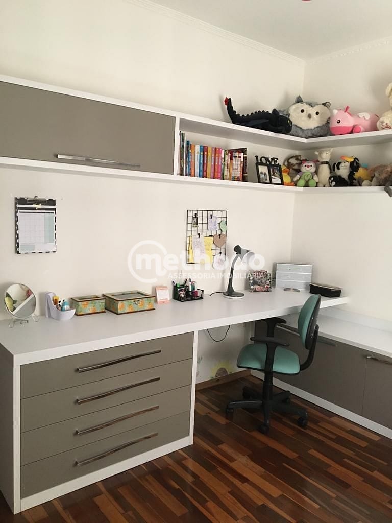 Casa, 3 quartos, 215 m² - Foto 7