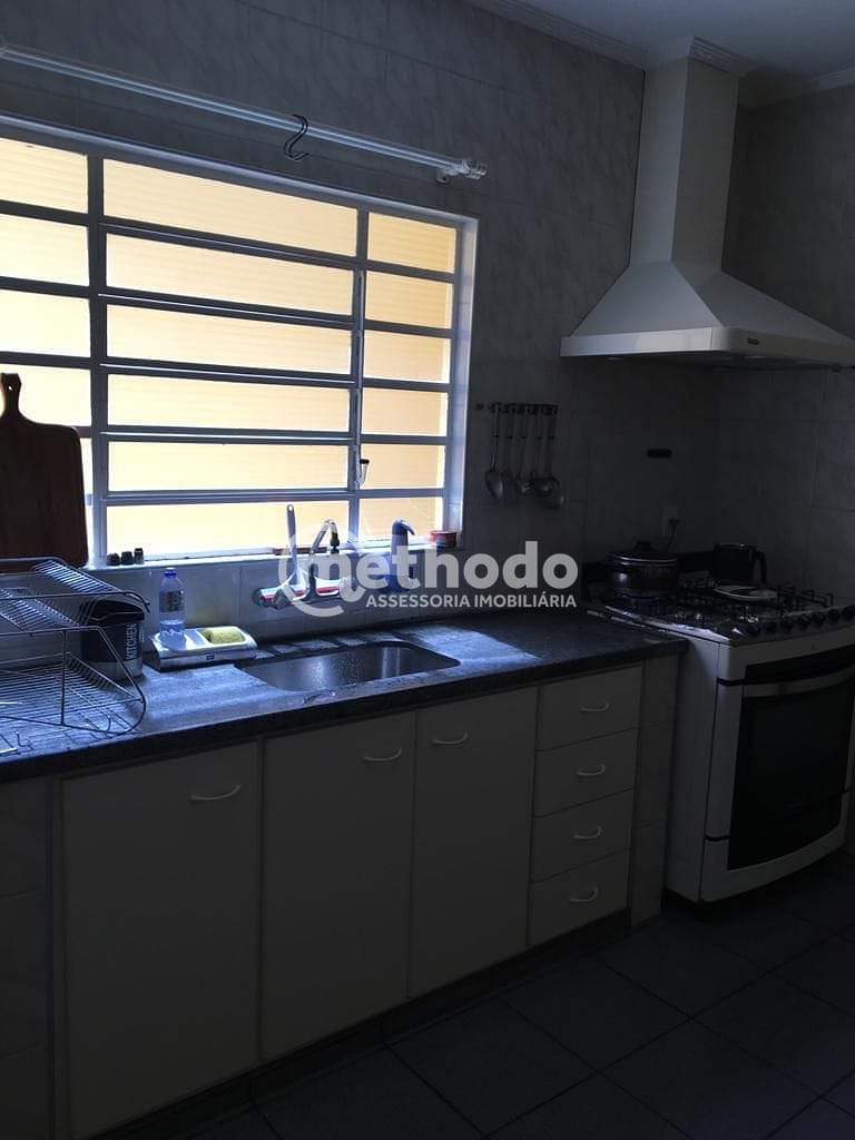 Casa, 3 quartos, 215 m² - Foto 3