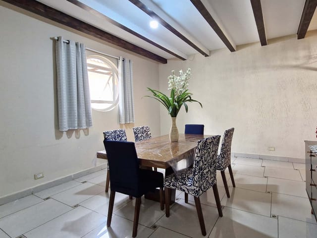 Casa com 726m² 4 quartos e 6 banheiros, à venda, no bairro Tremembé em São Paulo