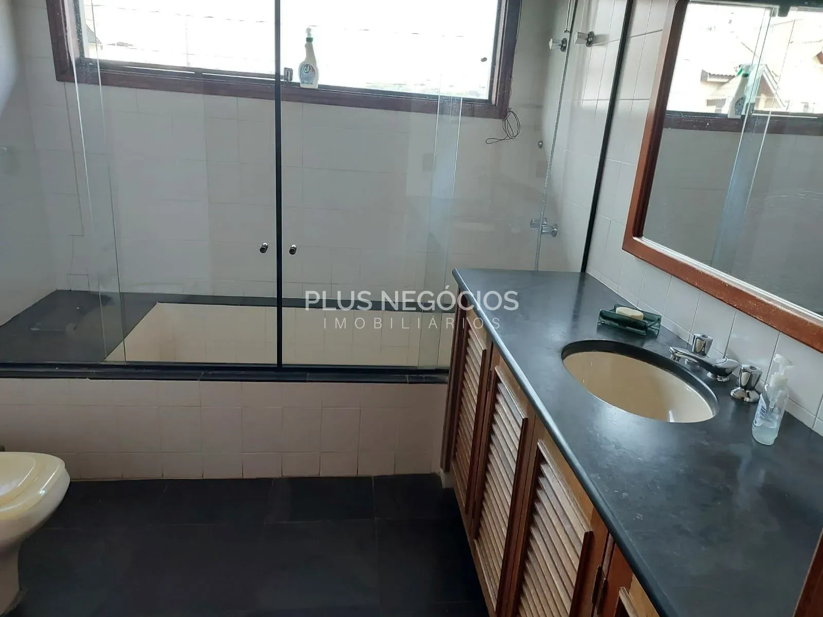 Casa, 1 quarto, 505 m² - Foto 13