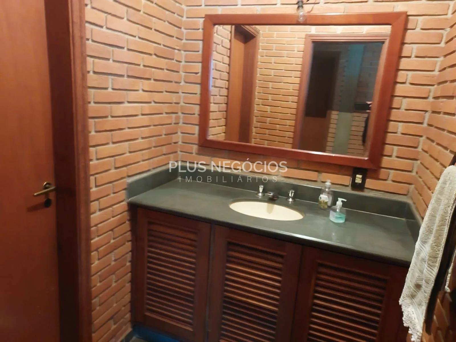 Casa, 1 quarto, 505 m² - Foto 33