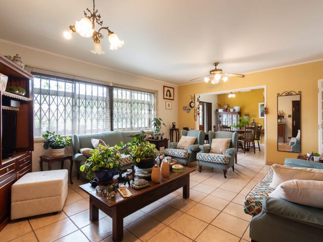 Casa com 280m² 4 quartos e 4 banheiros, à venda, no bairro Vila das Mercês em São Paulo