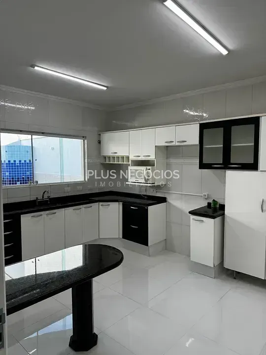 Casa, 3 quartos, 290 m² - Foto 9