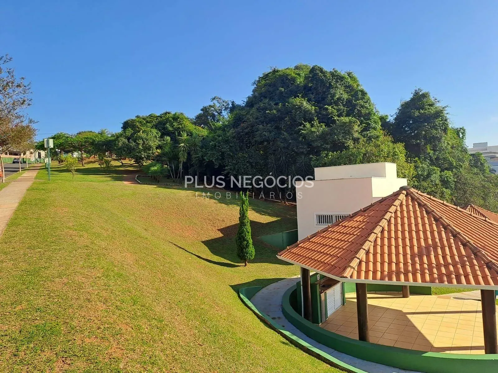 Casa, 3 quartos, 290 m² - Foto 27