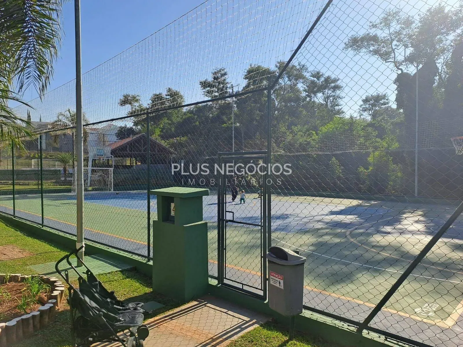Casa, 3 quartos, 290 m² - Foto 33