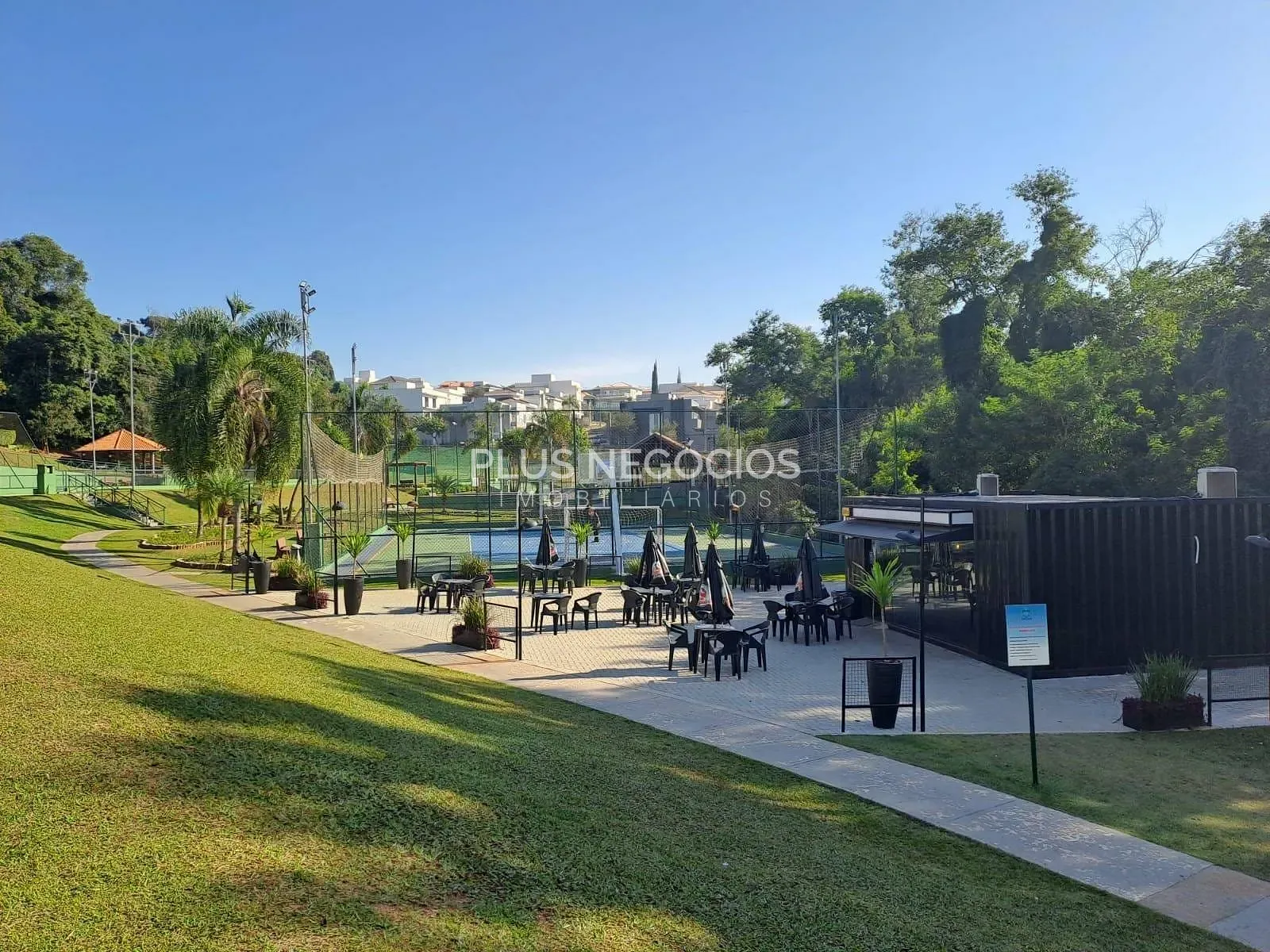 Casa, 3 quartos, 290 m² - Foto 35