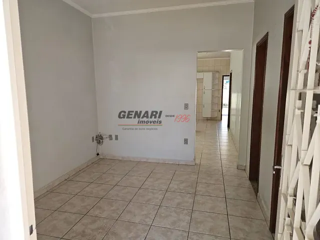 Casa com 320m² 2 quartos e 2 banheiros, à venda, no bairro Vila Areal em Indaiatuba