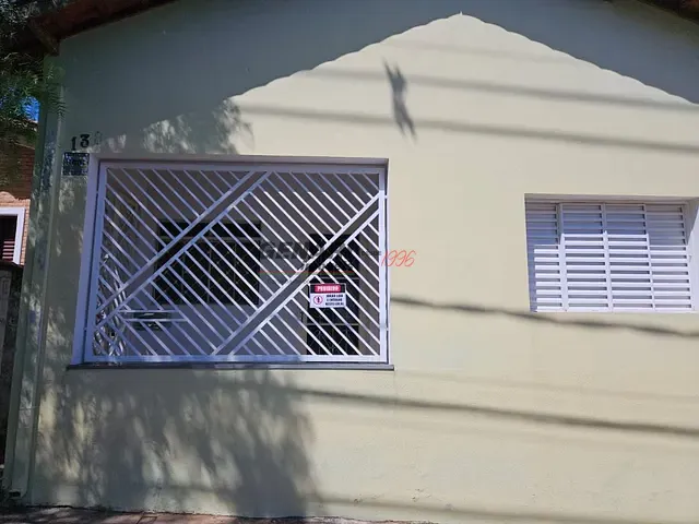 Casa com 320m² 2 quartos e 2 banheiros, à venda, no bairro Vila Areal em Indaiatuba
