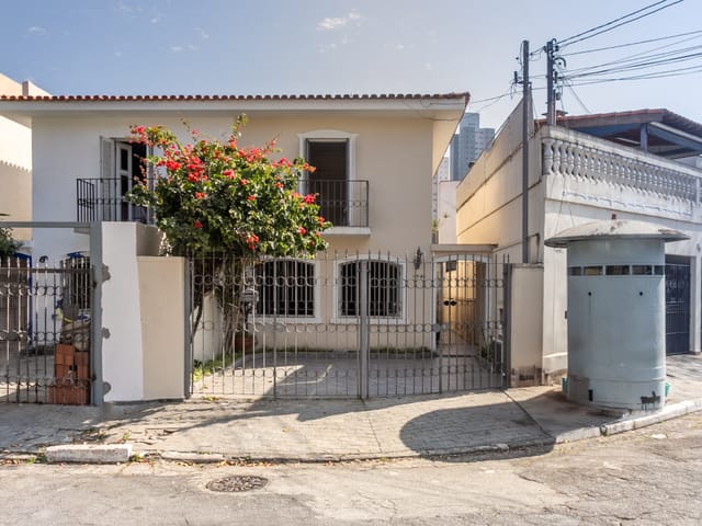 Foto do Casa - Casa tipo para venda em Parque Jabaquara com 3 quartos, sendo 1 suíte, 175m² | Lares e Andares Imóveis