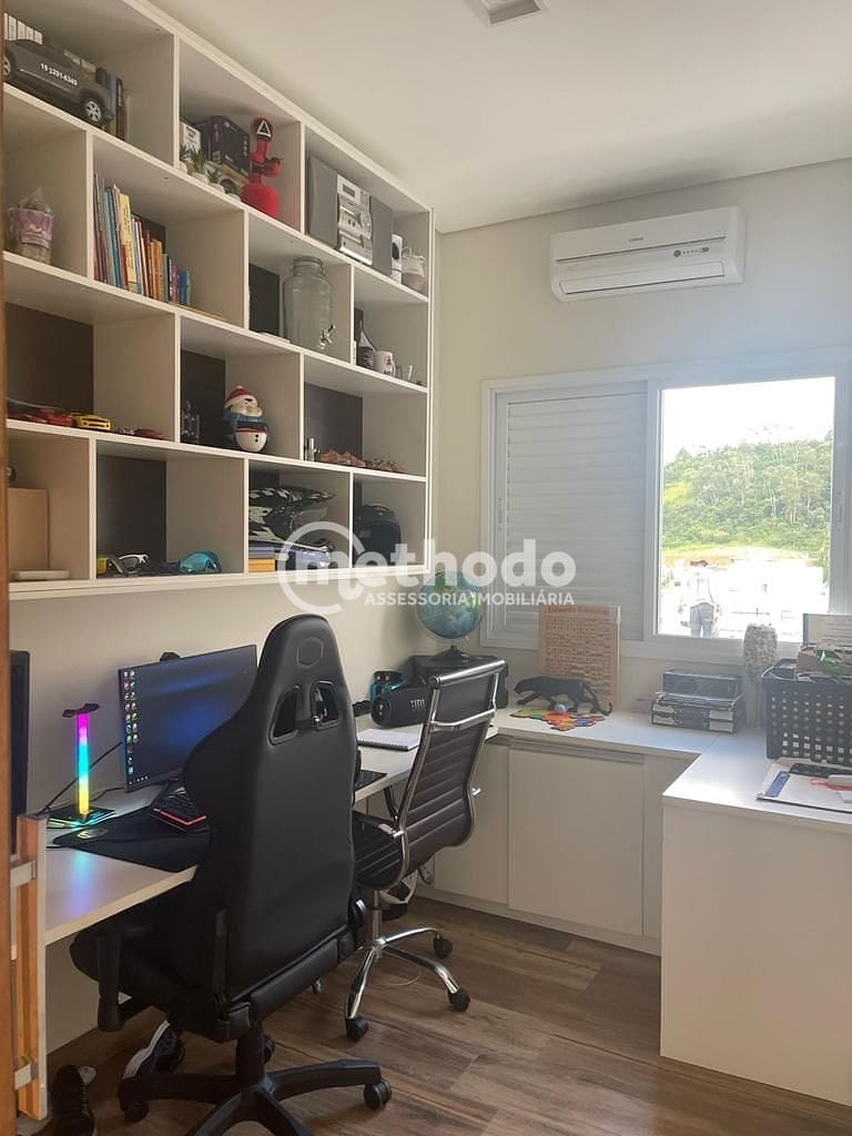 Casa, 3 quartos, 243 m² - Foto 24