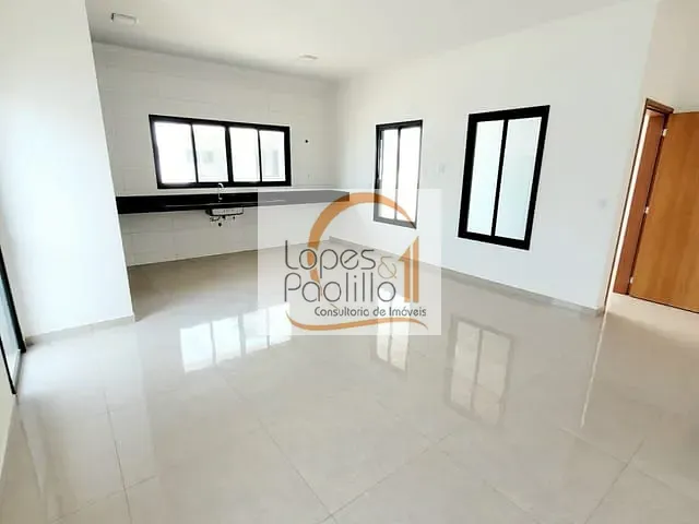Casa com 111m² 2 quartos e 2 banheiros, para alugar, no bairro Jardim Paraíso da Usina em Atibaia