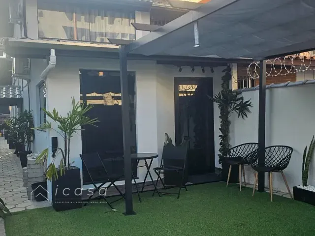 Casa com 200m² 4 quartos e 4 banheiros, à venda, no bairro Itaguá em Ubatuba