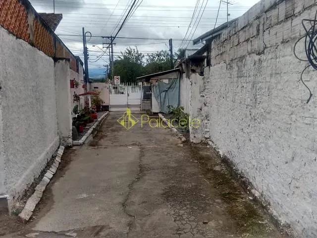 Casa com 775m² 3 quartos e 1 banheiro, à venda, no bairro Bosque da Princesa em Pindamonhangaba