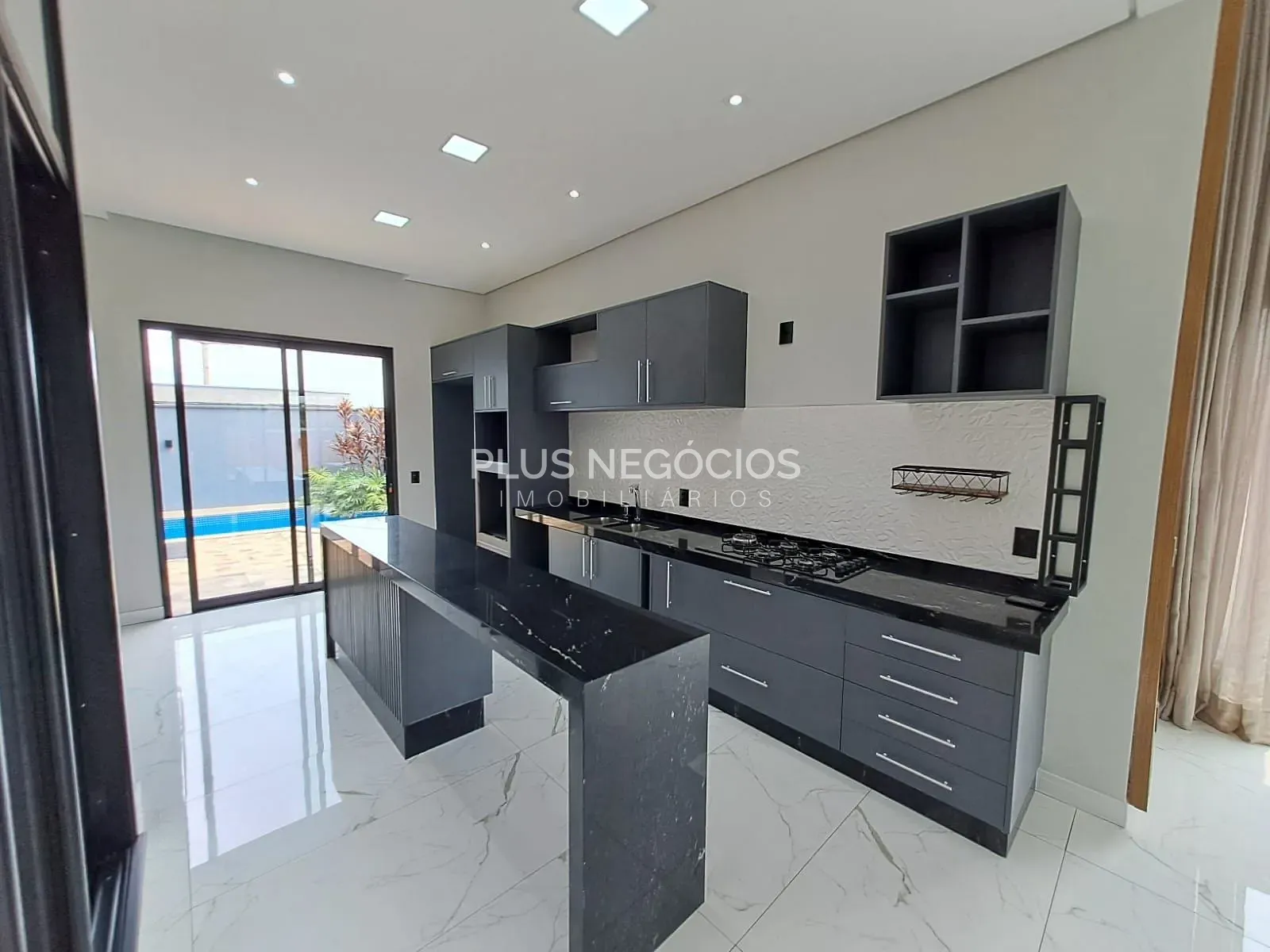 Casa, 2 quartos, 205 m² - Foto 28