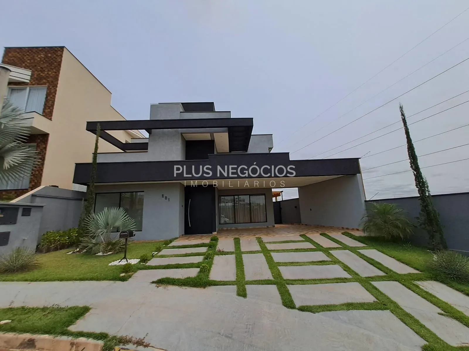 Casa, 2 quartos, 205 m² - Foto 1