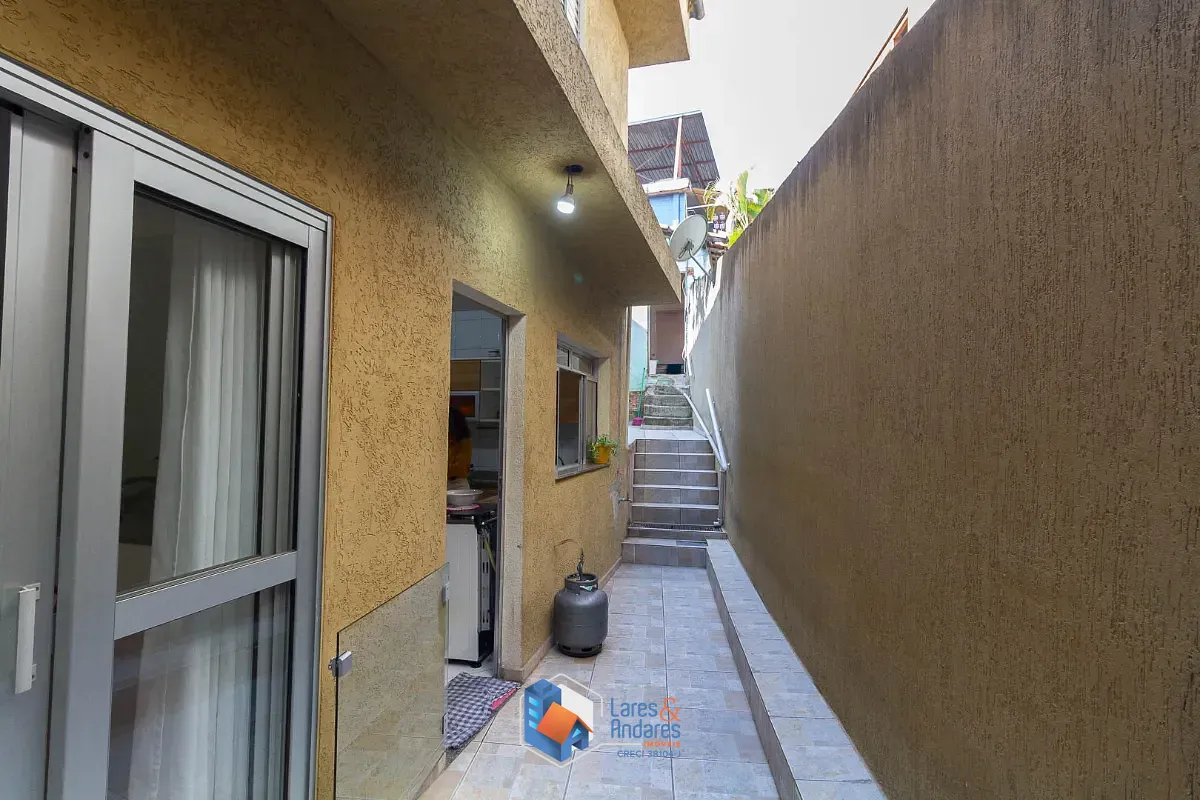 Casa, 4 quartos, 268 m² - Foto 2