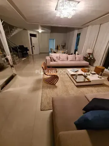 Casa, 4 quartos, 559 m² - Foto 1