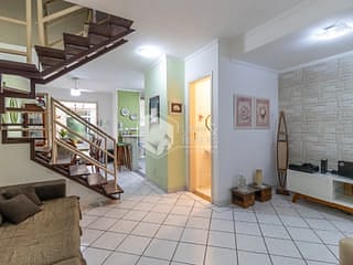 Foto do Casa-Casa no condomínio Village Paradise Garden para venda com 3 quartos, sendo 1 suíte, 91m²