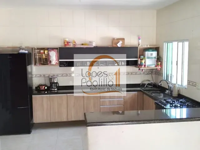 Casa com 330m² 3 quartos e 2 banheiros, à venda ou para alugar, no bairro Condomínio Atibaia Park I em Atibaia