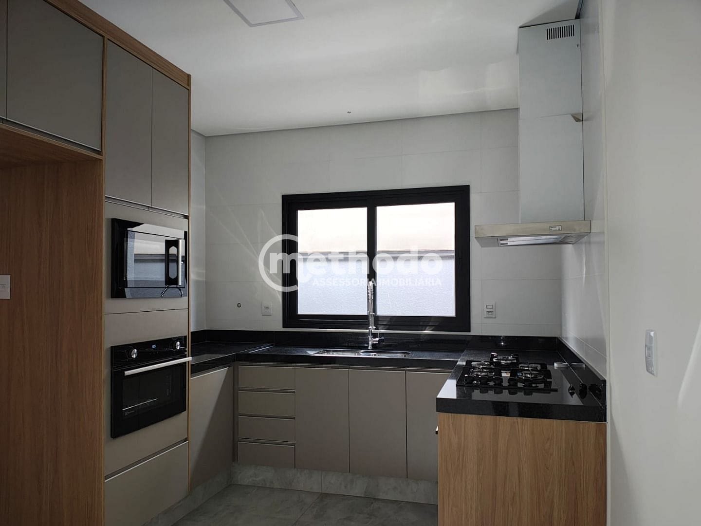 Casa, 4 quartos, 220 m² - Foto 25