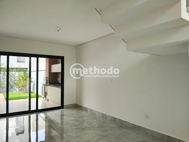 Casa com 250m² 4 quartos e 4 banheiros, à venda, no bairro Parque Ortolândia em Hortolândia