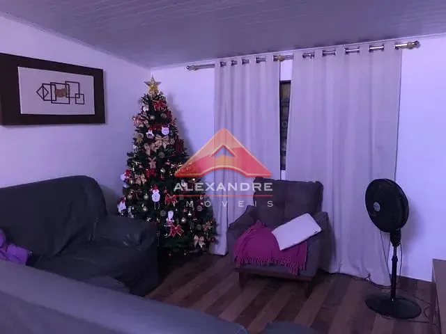 Casa com 312m² 3 quartos e 1 banheiro, à venda, no bairro Vila São Benedito em São José dos Campos