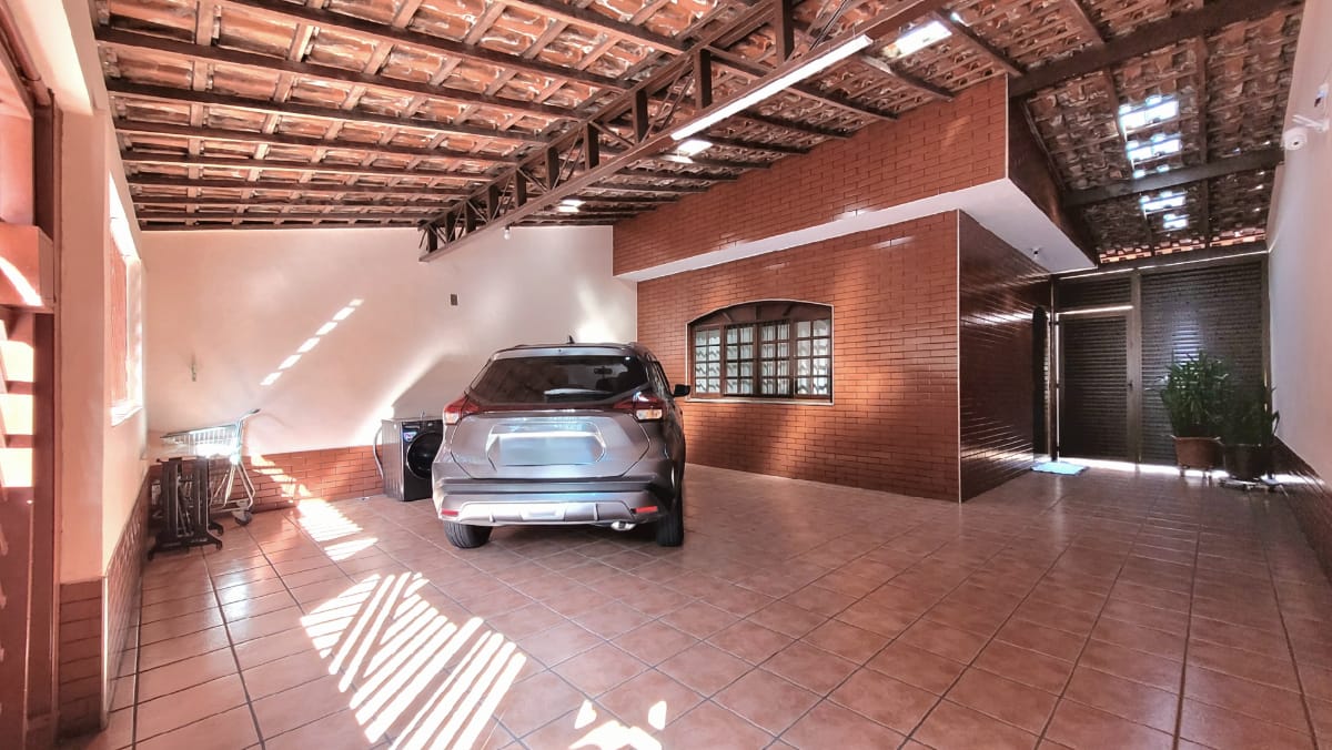 Foto do Casa-Casa tipo para venda em Jardim Santa Adélia com 3 quartos, sendo 1 suíte, 127m²