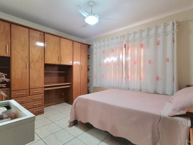 Foto do Casa - Casa para venda em Jardim Santa Adélia com 3 quartos, sendo 1 suíte , 127m² | Lares e Andares Imóveis