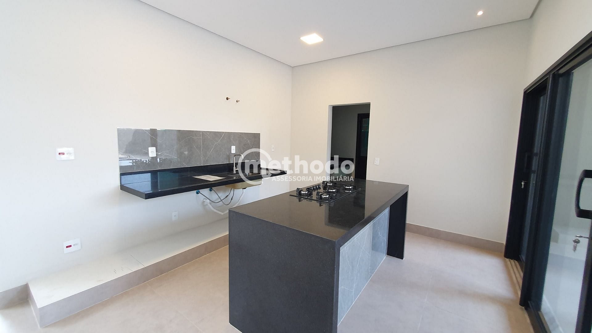 Casa, 3 quartos, 187 m² - Foto 2