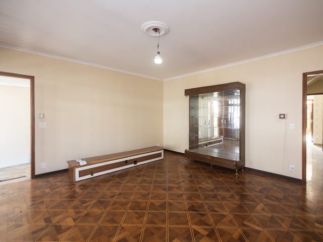 Casa com 208m² 6 quartos e 4 banheiros, à venda, no bairro Jardim da Glória em São Paulo