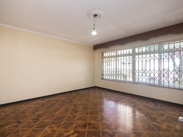 Casa com 208m² 6 quartos e 4 banheiros, à venda, no bairro Jardim da Glória em São Paulo