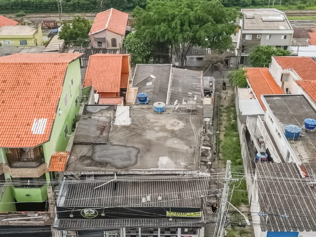 Casa com 337m² 2 quartos e 4 banheiros, à venda, no bairro Jardim Felicidade (Zona Oeste) em São Paulo