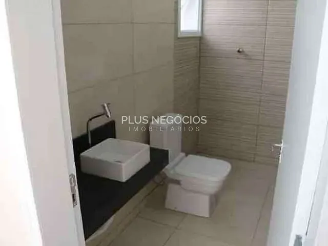 Casa com 200m² 2 quartos e 2 banheiros, à venda, no bairro Jardim Wanel Ville IV em Sorocaba