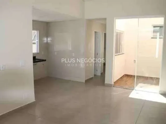 Casa com 200m² 2 quartos e 2 banheiros, à venda, no bairro Jardim Wanel Ville IV em Sorocaba