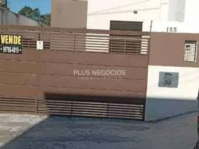 Casa com 200m² 2 quartos e 2 banheiros, à venda, no bairro Jardim Wanel Ville IV em Sorocaba