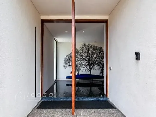 Casa com 1382m² 4 quartos e 6 banheiros, à venda, no bairro Condomínio Loteamento Reserva das Figueiras em São José dos Campos