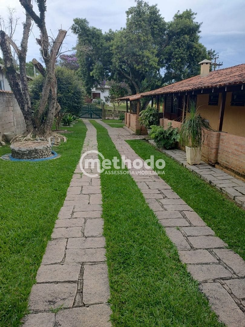 Casa, 3 quartos, 300 m² - Foto 1