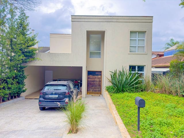 Casa com 400m² 4 quartos e 6 banheiros, à venda, no bairro Alphaville em Santana de Parnaíba