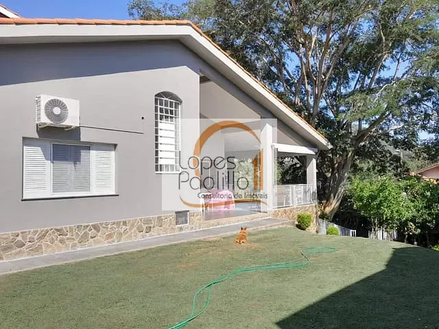 Casa com 703m² 3 quartos e 2 banheiros, à venda, no bairro Parque Arco Iris em Atibaia